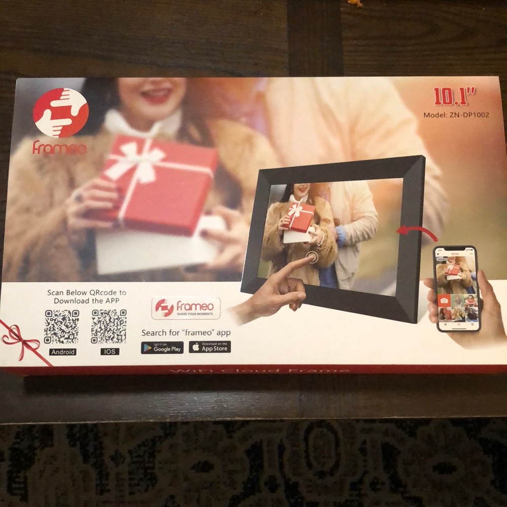 Wi-Fi cloud Frame - Frameo 10.1 inch smart Wi-Fi digital photo frame Never Used